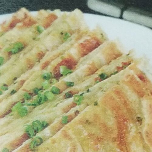 酥香葱油饼 <br> Crisp And Fragrant Onion Cake 