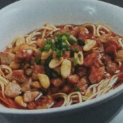 上海辣醬面 <br> Chili Soy Bean Pastę With Noodles Shanghai Style) 